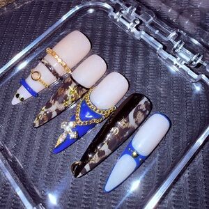 Stylish Blue and Black Nail Art Set